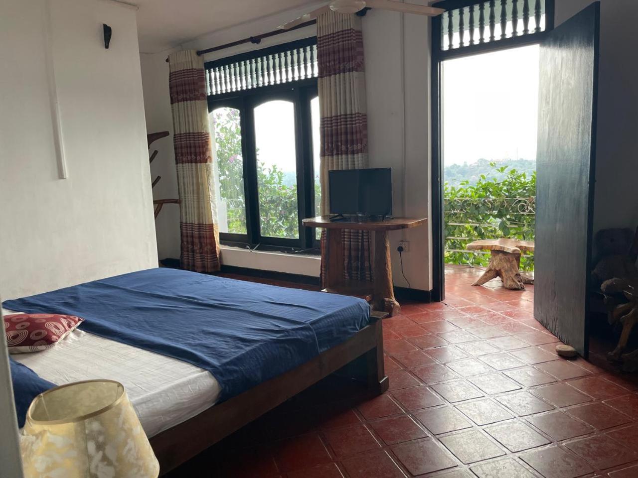 Kandy Gem Inn Blue Hotel Bagian luar foto