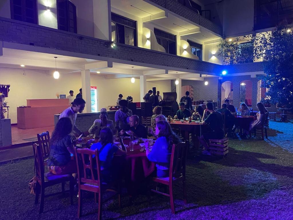 Kandy Gem Inn Blue Hotel Bagian luar foto